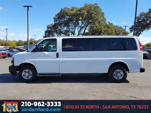 2022 chevrolet express 3500 rwd 3500 extended wheelbase ls
