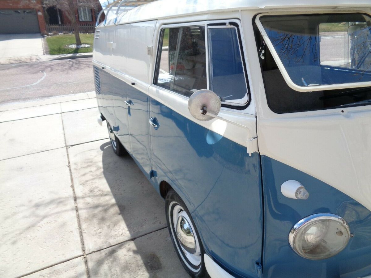 1959 vw spilt window double door bus