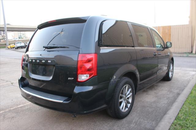 2014 dodge grand caravan sxt