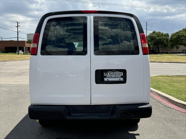 2008 gmc savana 2500 cargo