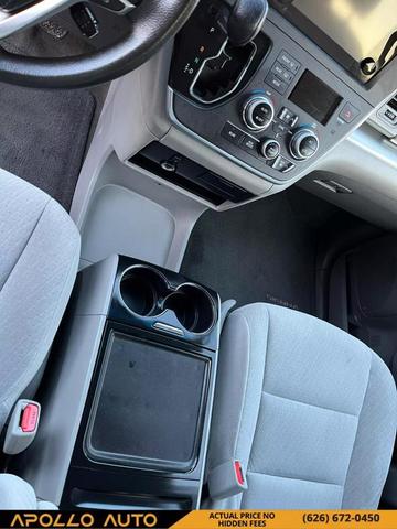 2015 toyota sienna le