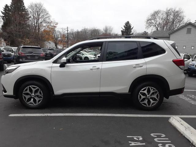 2023 subaru forester premium