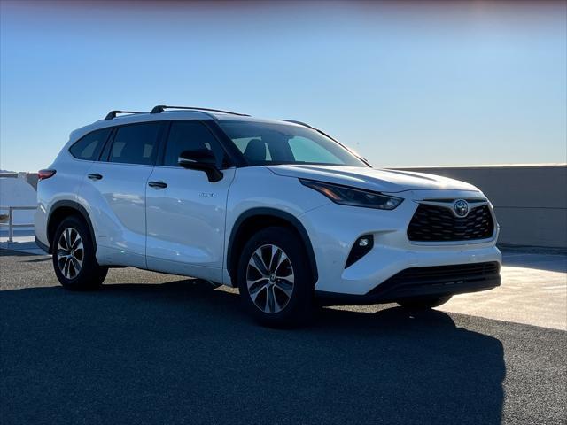 2021 toyota highlander hybrid xle