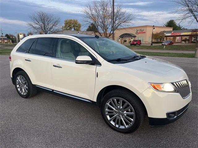 2013 lincoln mkx base