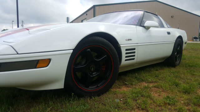 1991 chevy corvette zr1, custom paint, custom engine build