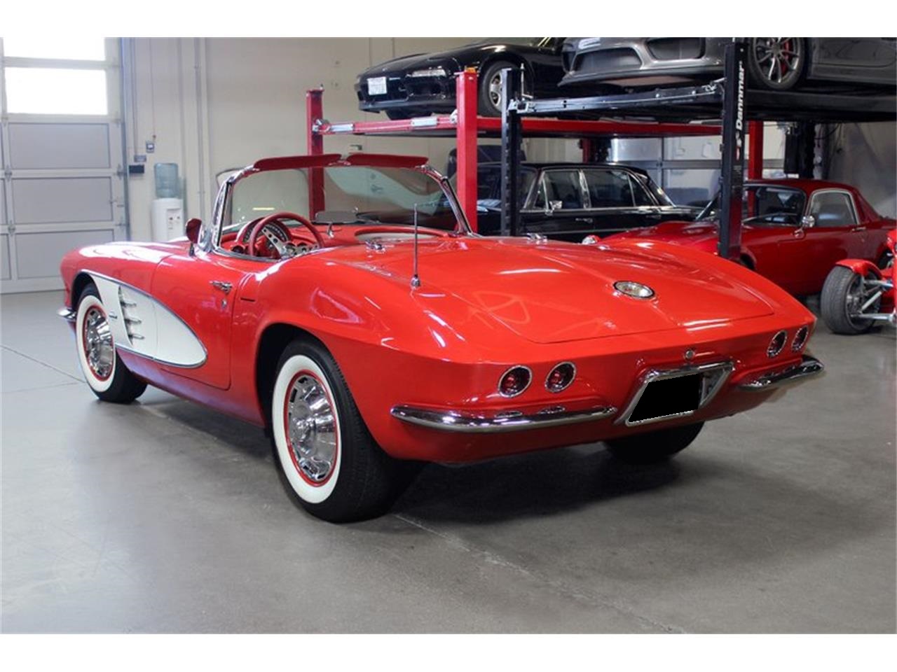 1961 chevrolet corvette