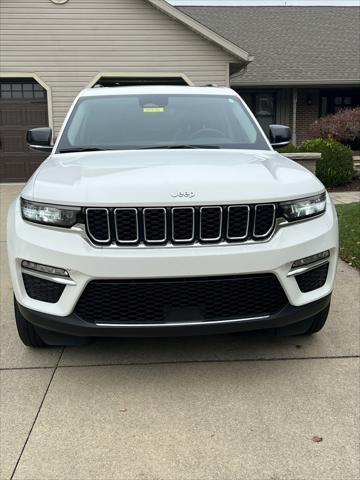 2022 jeep grand cherokee 4xe base