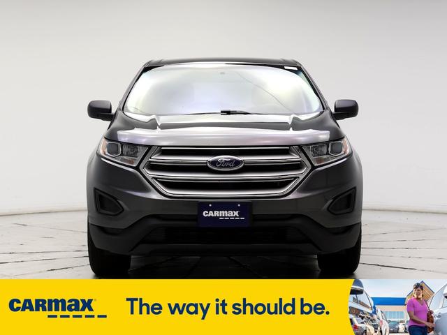 2016 ford edge se
