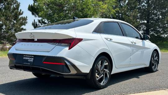 2024 Hyundai Elantra