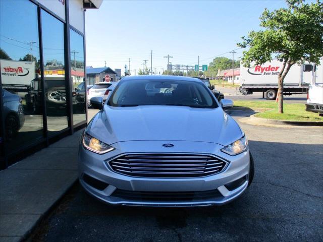 2018 ford fusion hybrid se