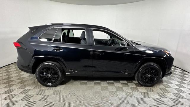 2022 toyota rav4 hybrid se