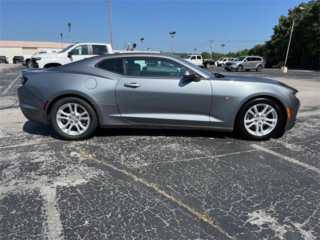 2021 chevrolet camaro 1ls