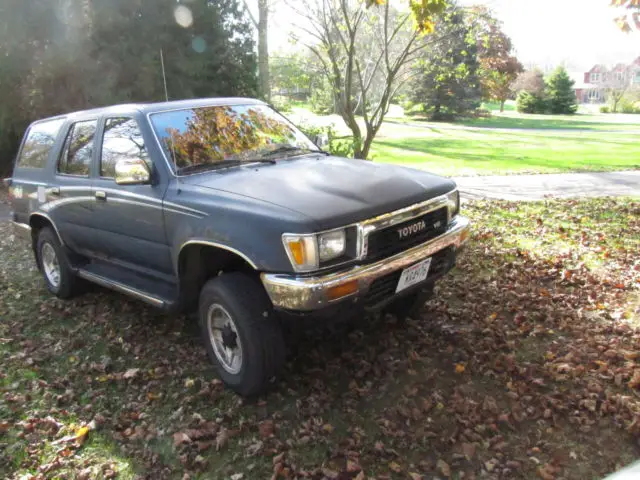 1991 toyato 4runner with sun roof 4 wd 121k miles great for winter