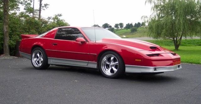 1985 pontiac trans am 75k original miles adult owned and driven...super clean