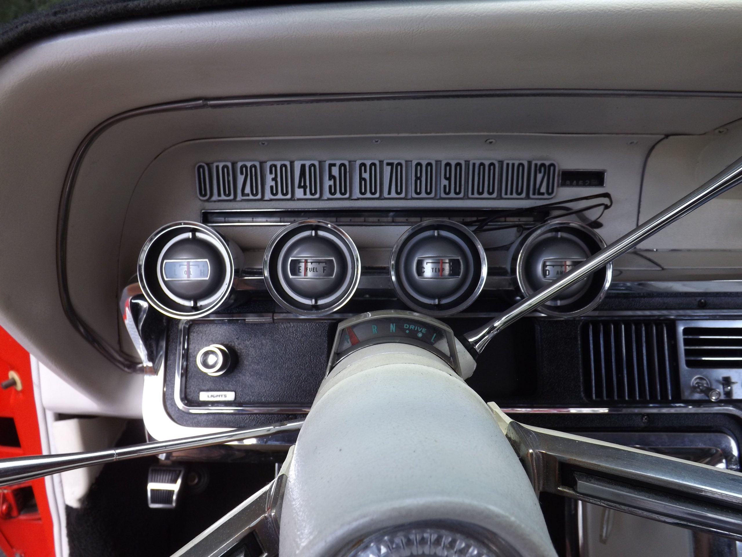 1966 ford thunderbird
