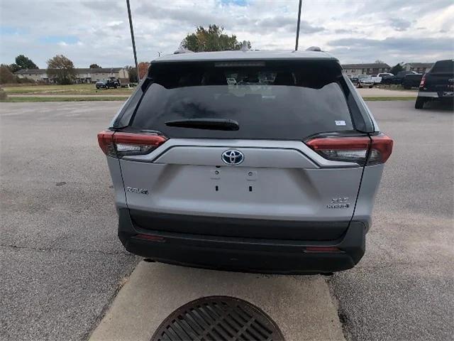 2024 toyota rav4 hybrid xle