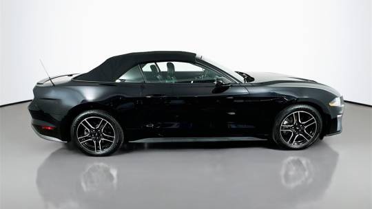 2022 Ford Mustang