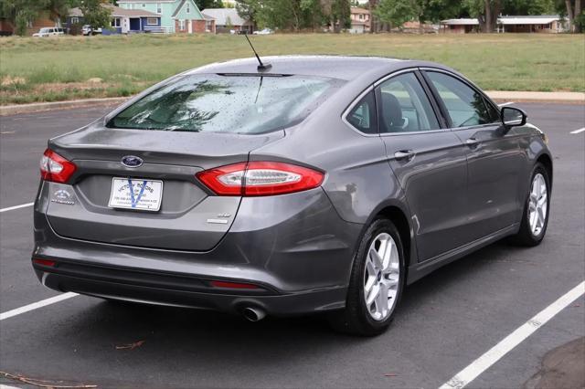 2014 ford fusion se