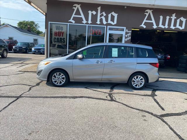 2014 mazda mazda5 sport 4dr mini van 5a
