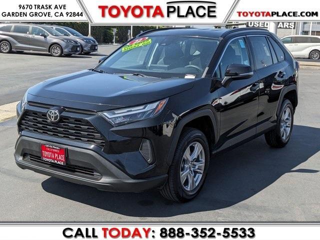 2022 toyota rav4 xle