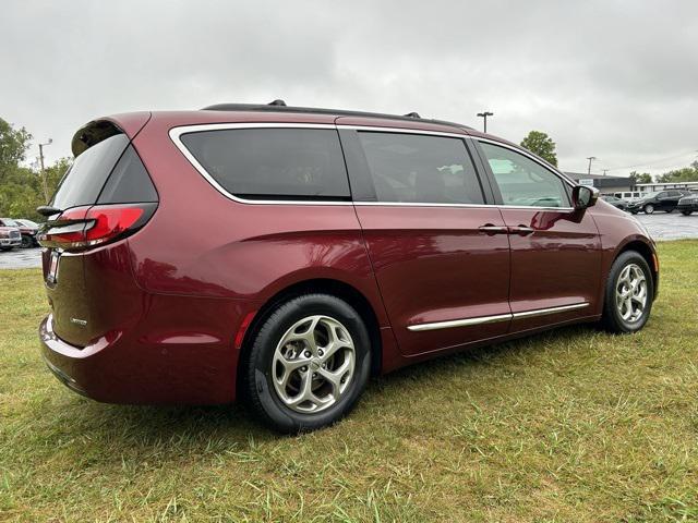 2022 chrysler pacifica limited