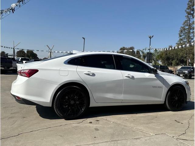 2022 chevrolet malibu lt