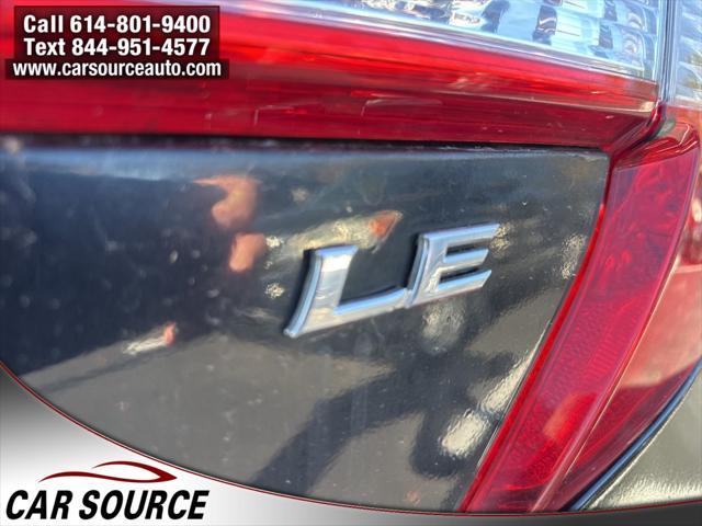 2012 toyota camry le