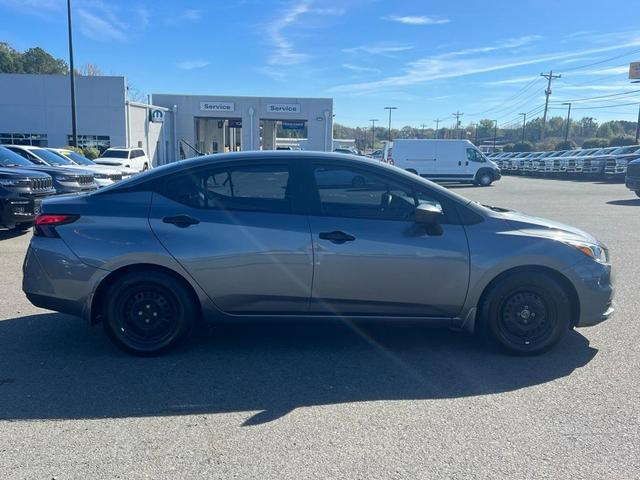 2020 nissan versa s