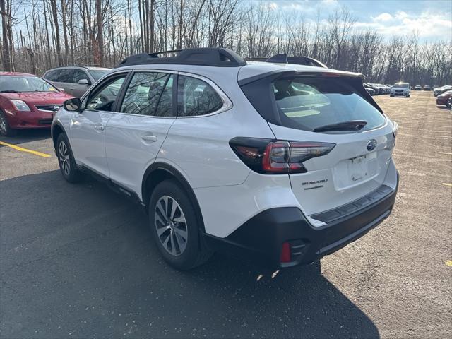 2021 subaru outback base