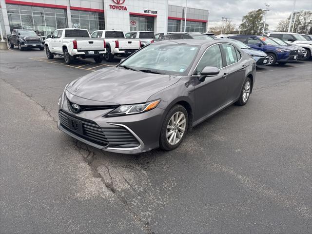 2023 toyota camry le