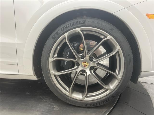2021 porsche cayenne turbo coupe awd