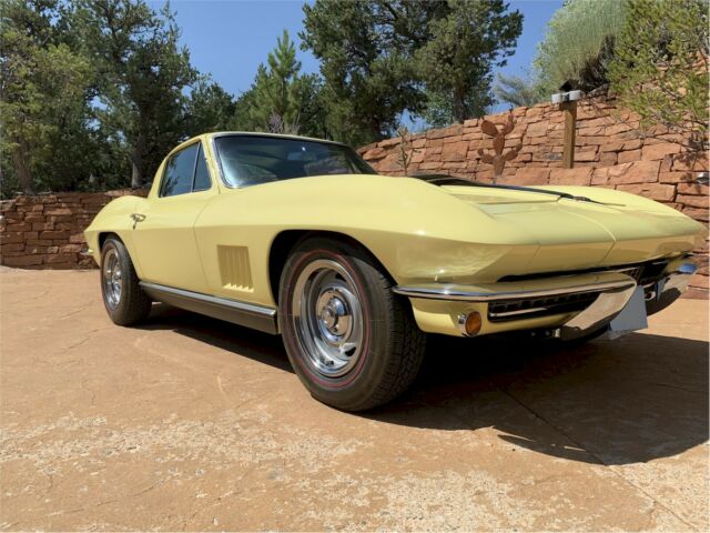 original '67 l-71 427cid/435bhp tri power sunfire yellow corvette coupe