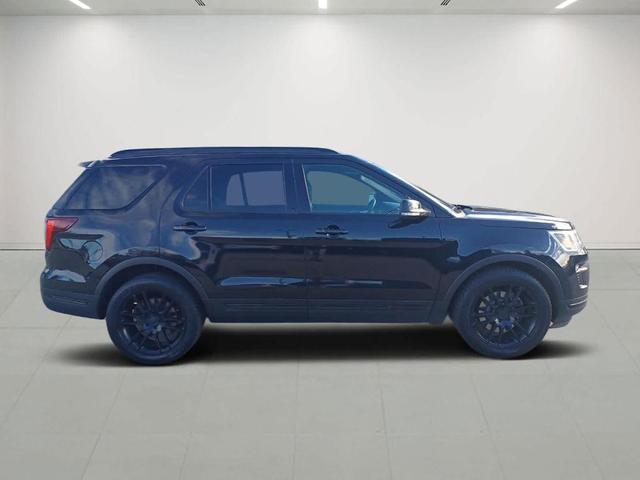 2019 ford explorer sport