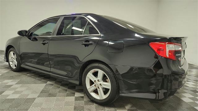 2014 toyota camry se