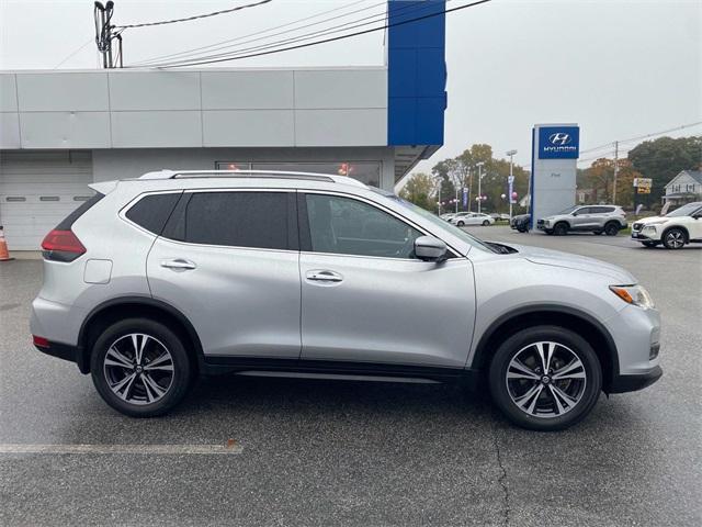 2019 nissan rogue sv