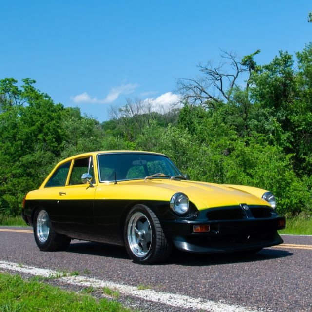1974 mg mgb gt mark iii v8