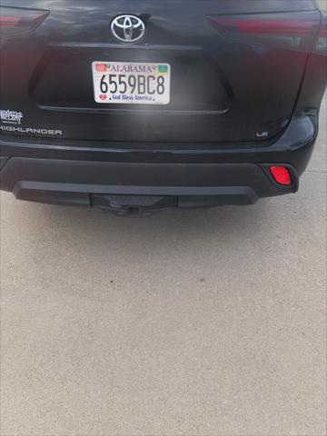 2024 toyota highlander le
