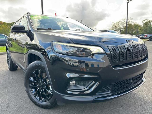 2023 jeep cherokee altitude lux