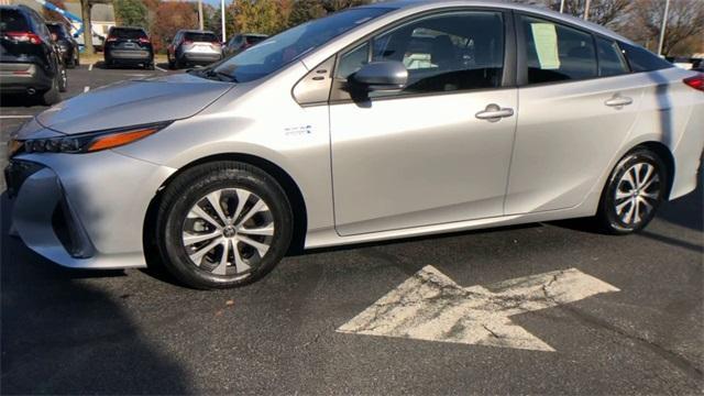 2022 toyota prius prime xle