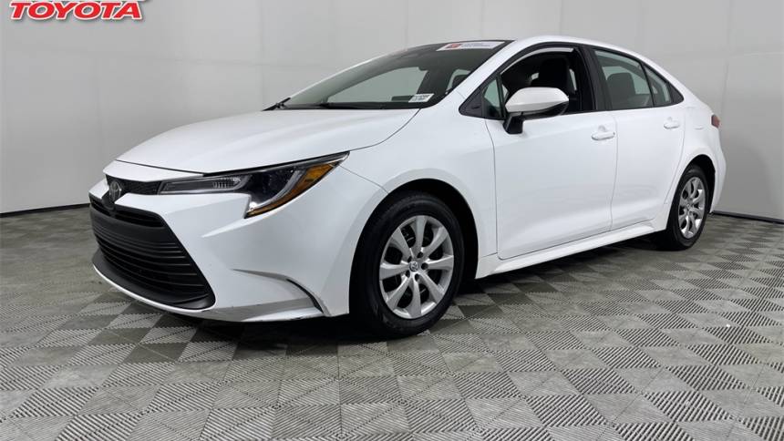 2024 toyota corolla le
