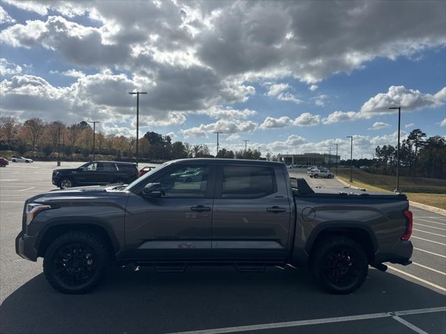 2024 toyota tundra hybrid limited