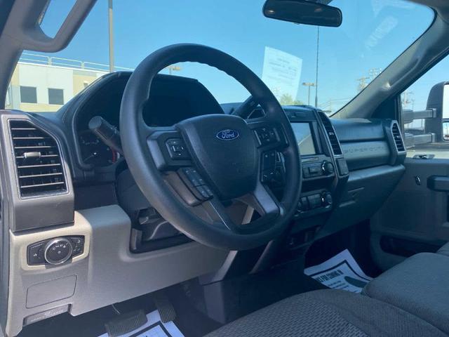 2022 ford f-350 xlt