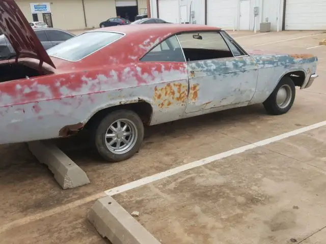 1966 chevy impala ss. v8 ss 2 door sport coupe - no motor and transmission