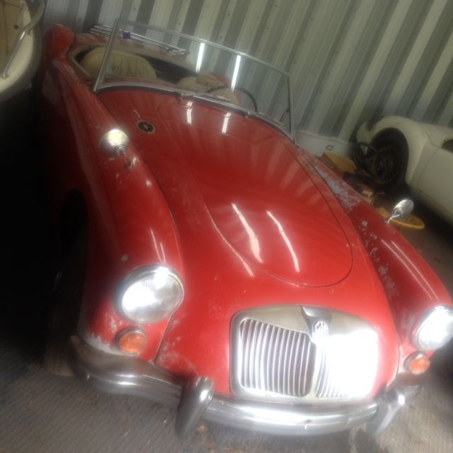 mga 1961 roadster wiredwheels completely original 787-361-7152 or 787-203-6354