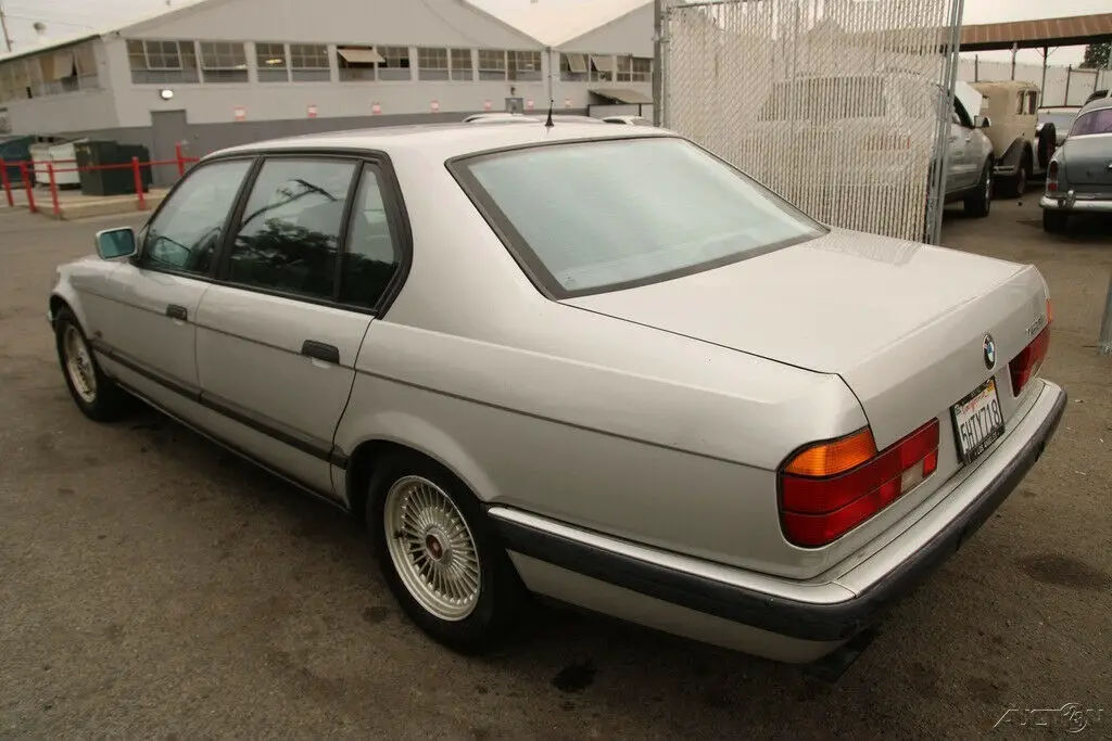 1992 bmw 750il sedan automatic 12 cylinder no reserve