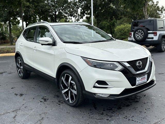 2022 nissan rogue sport sl