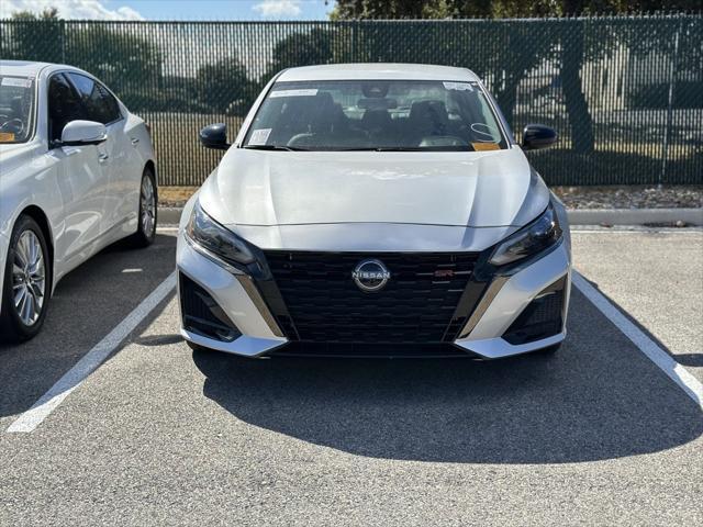 2023 nissan altima sr fwd