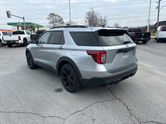 2024 ford explorer st