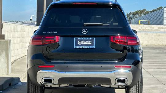 2025 Mercedes-Benz GLB