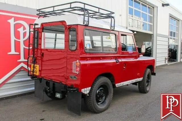 1979 land rover series iii 88 0 red & white